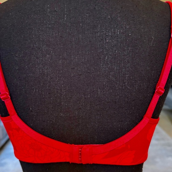 GAP Red Floral Women's Bra - Picture 3 of 8